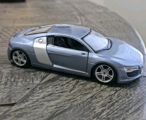 Maisto scale audi r8 - 1/24,