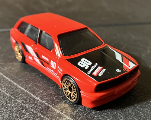 Red bmw wagon 2024 hot - -,
